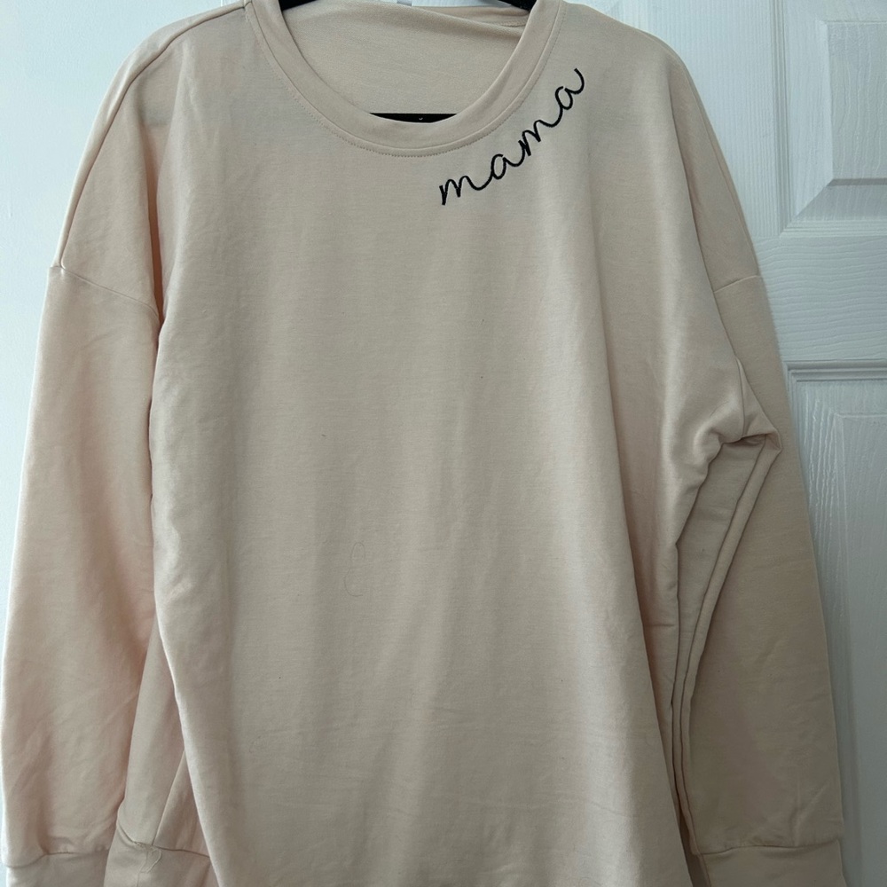 Mama sweatshirt - never worn!